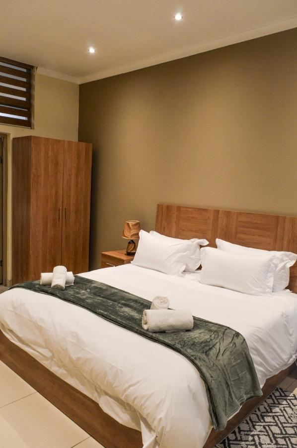 Millennium Hotel โจฮันเนสเบิร์ก ภายนอก รูปภาพ